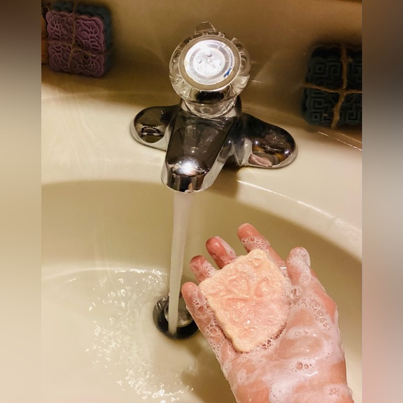 Homemade hand and body soap - Picture 8 of 14